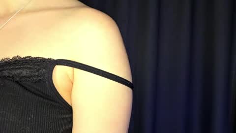 Sofia online show from April 15, 2026, 7:58 pm