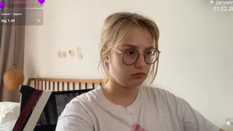 jacywinslat online show from February 1, 2026, 6:12 am