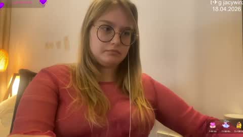 Snapshot of jacywinslat chatting on April 18, 2026, 5:06 pm jacywinslat online show from April 18, 2026, 5:06 pm