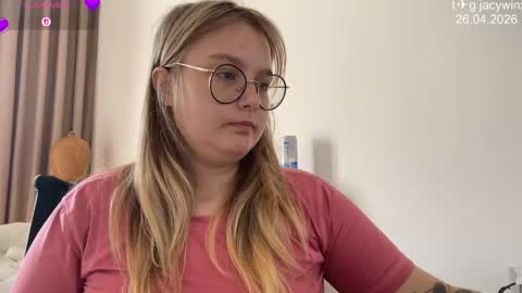Snapshot of jacywinslat chatting on April 26, 2026, 7:50 am jacywinslat online show from April 26, 2026, 7:50 am