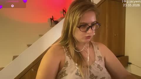 Snapshot of jacywinslat chatting on May 23, 2026, 9:57 am jacywinslat online show from May 23, 2026, 9:57 am