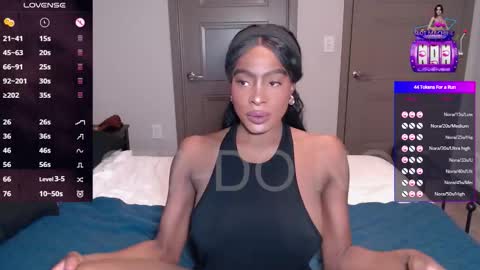 Snapshot of jade1677 chatting on January 18, 2026, 9:02 am Jade online show from January 18, 2026, 9:02 am