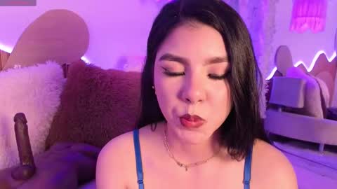  Jade Bonnet online show from November 24, 2025, 12:16 pm