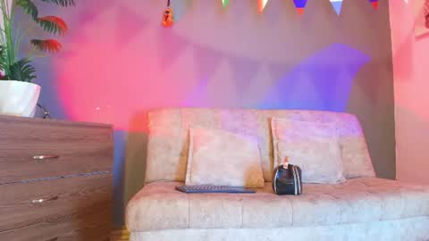 Snapshot of jade_brunnette chatting on June 29, 2026, 8:09 pm Jade Brunete online show from June 29, 2026, 8:09 pm