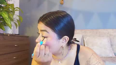 Snapshot of jade_brunnette chatting on July 3, 2026, 8:26 pm Jade Brunete online show from July 3, 2026, 8:26 pm