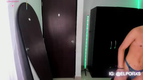 jade_candy21 online show from November 4, 2025, 7:24 pm