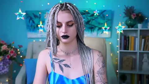 jade_castle online show from December 14, 2024, 7:29 am