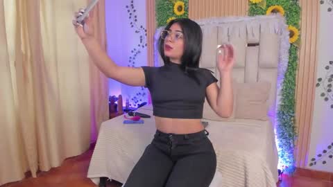 ade online show from November 13, 2025, 3:22 pm