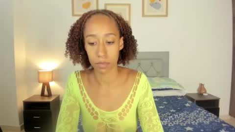 Jade smile online show from February 10, 2026, 2:10 pm