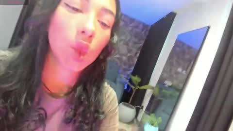 Jade  independent model online show from September 18, 2025, 11:01 am