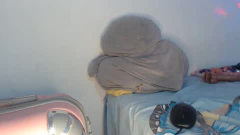 Jade Watson online show from November 14, 2025, 2:21 am