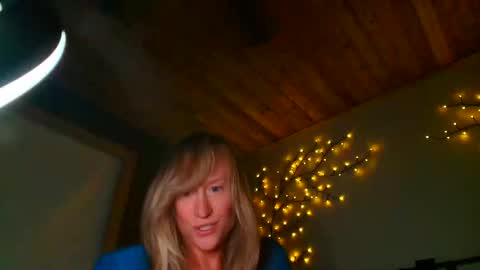 jadeamaryllis_ online show from March 10, 2026, 1:16 pm