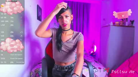 Jade Benett online show from November 11, 2025, 1:27 am