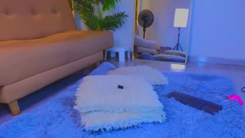 jadee__ online show from January 8, 2026, 1:52 am