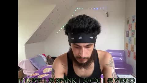 Jade online show from February 16, 2025, 3:38 pm