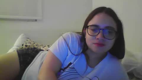 jademonroe0522 online show from October 18, 2025, 9:10 am