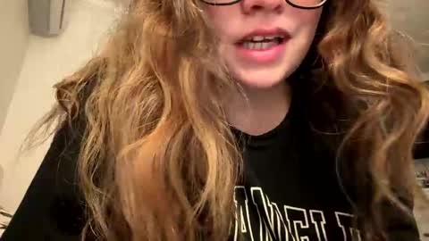 jademonroe0522 online show from November 3, 2025, 10:05 am