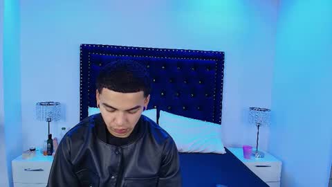 Jaden and Sofia  online show from March 19, 2026, 3:32 am