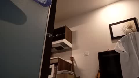 jaidenblake online show from January 1, 2025, 1:04 am