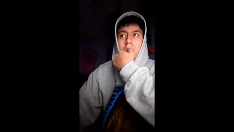 jaider_17 online show from January 13, 2026, 12:27 am