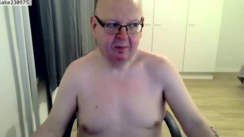 Snapshot of jake230975 chatting on May 5, 2026, 7:44 pm Jake2309 online show from May 5, 2026, 7:44 pm