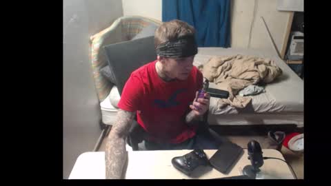 showingitoff online show from November 1, 2025, 5:53 am