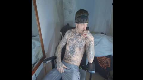 showingitoff online show from March 31, 2026, 4:24 am