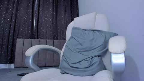 JAKE online show from January 7, 2025, 6:35 pm