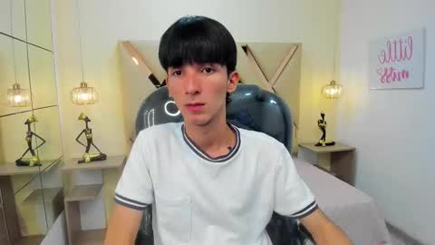 JAKE online show from October 2, 2025, 4:08 am