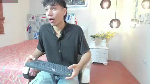 Snapshot of jake_falcon chatting on June 19, 2026, 11:25 am jake_falcon online show from June 19, 2026, 11:25 am