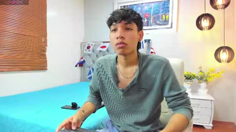 Snapshot of jake_falcon chatting on July 1, 2026, 11:23 am jake_falcon online show from July 1, 2026, 11:23 am
