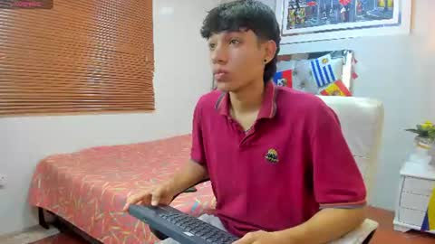 Snapshot of jake_falcon chatting on July 17, 2026, 11:28 am jake_falcon online show from July 17, 2026, 11:28 am