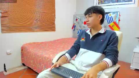 Snapshot of jake_falcon chatting on July 22, 2026, 11:35 am jake_falcon online show from July 22, 2026, 11:35 am