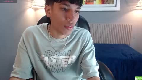 Snapshot of jake_falcon chatting on July 24, 2026, 11:30 am jake_falcon online show from July 24, 2026, 11:30 am