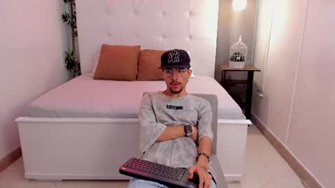 Jake  online show from June 10, 2026, 7:35 pm