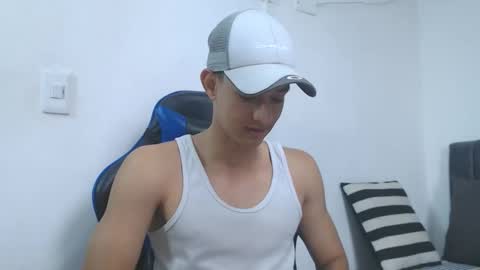 Hi guys im new 3 online show from February 10, 2026, 8:02 pm