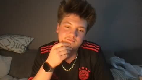 Snapshot of jakefoxfend chatting on August 6, 2026, 6:43 pm jake fox online show from August 6, 2026, 6:43 pm