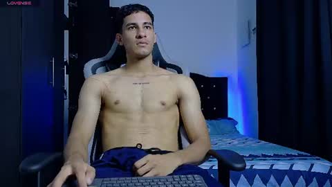 Snapshot of jakemonroe1 chatting on June 16, 2026, 9:50 pm JakeMonroe online show from June 16, 2026, 9:50 pm