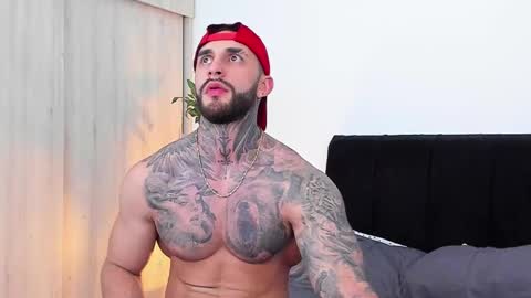 Snapshot of jakeortega chatting on October 9, 2025, 8:01 am Jake Orthega online show from October 9, 2025, 8:01 am