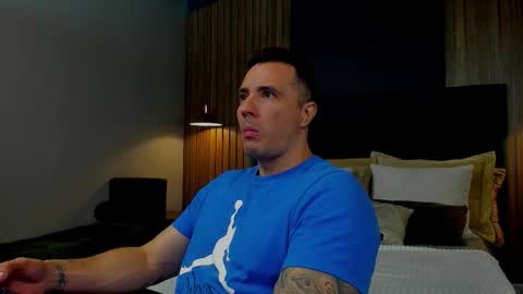 jakestone_1 online show from November 15, 2025, 1:25 am