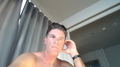 Snapshot of jam_on_it chatting on January 15, 2025, 3:11 am JAM online show from January 15, 2025, 3:11 am