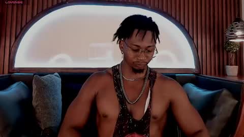 Snapshot of jamalmyst_ chatting on May 14, 2026, 8:37 pm online show from May 14, 2026, 8:37 pm