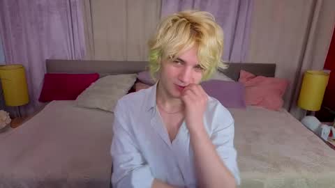 JameMiller online show from April 10, 2026, 6:29 am