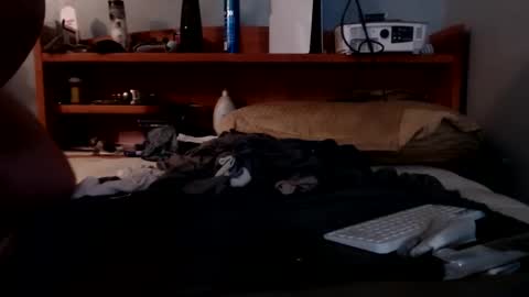 Snapshot of james30cup chatting on October 1, 2025, 10:32 am what you in too online show from October 1, 2025, 10:32 am