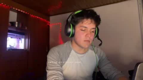 JAMES TAYLOR online show from February 14, 2025, 2:50 am