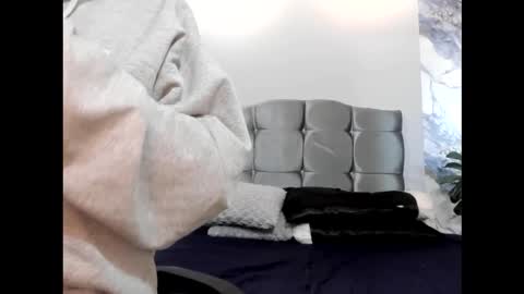 Snapshot of james_adamss_ chatting on January 16, 2026, 12:31 pm james_adamss_ online show from January 16, 2026, 12:31 pm