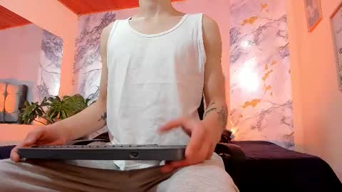 Snapshot of james_adamss_ chatting on January 19, 2026, 12:53 pm james_adamss_ online show from January 19, 2026, 12:53 pm