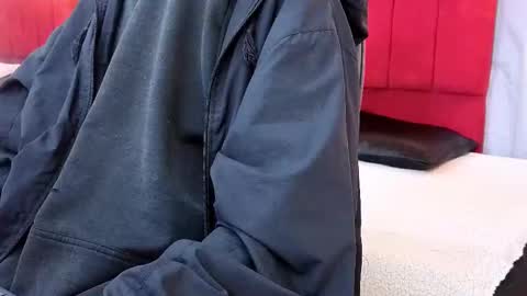 Snapshot of james_adamss_ chatting on February 3, 2026, 12:32 pm james_adamss_ online show from February 3, 2026, 12:32 pm