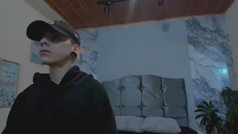 Snapshot of james_adamss_ chatting on February 25, 2026, 11:42 am james_adamss_ online show from February 25, 2026, 11:42 am