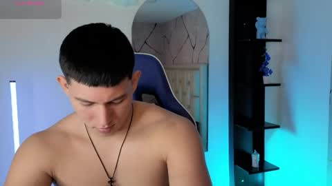 james_cr online show from June 3, 2026, 2:33 pm